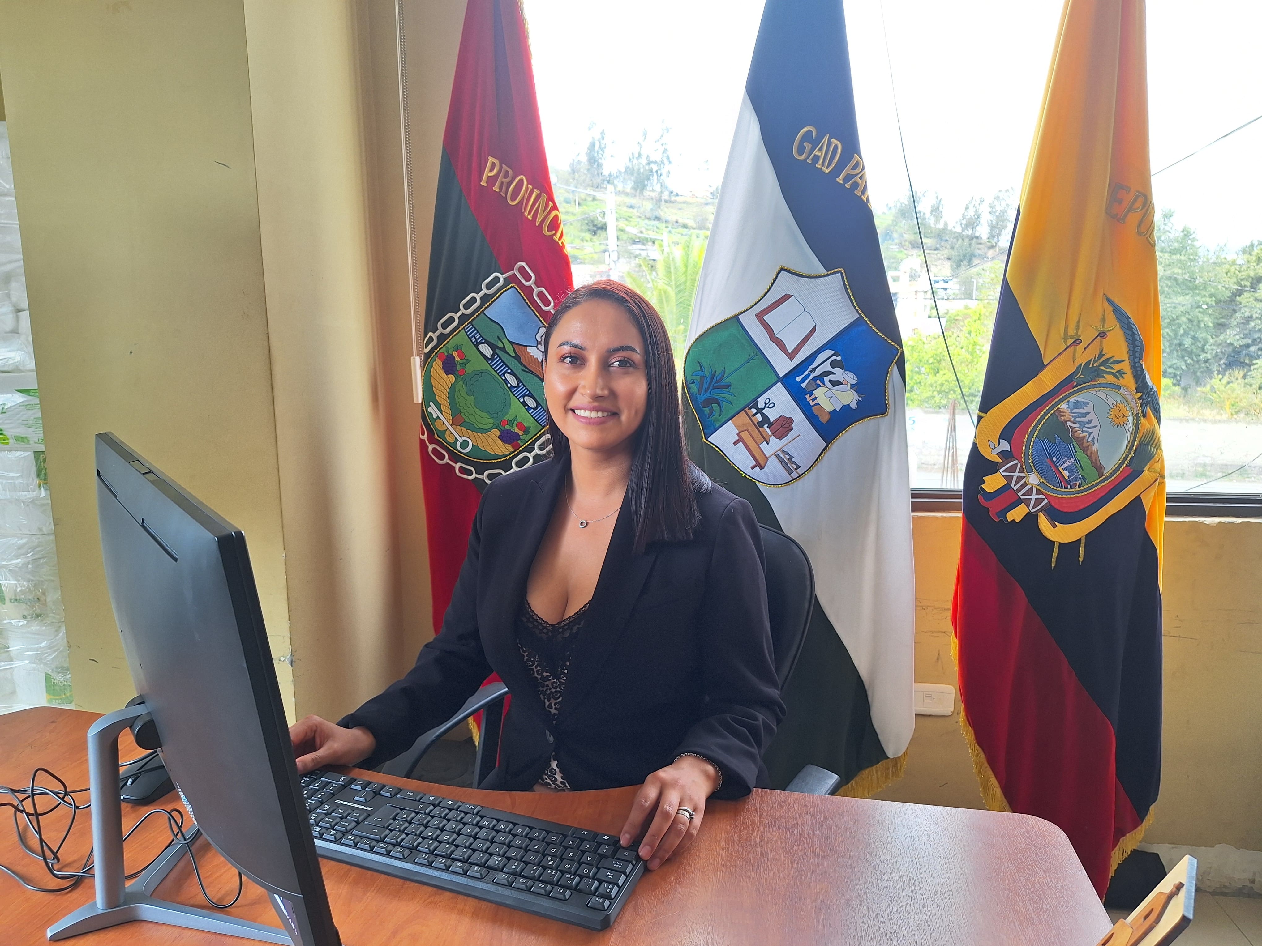  Lcda. Andrea Ponce